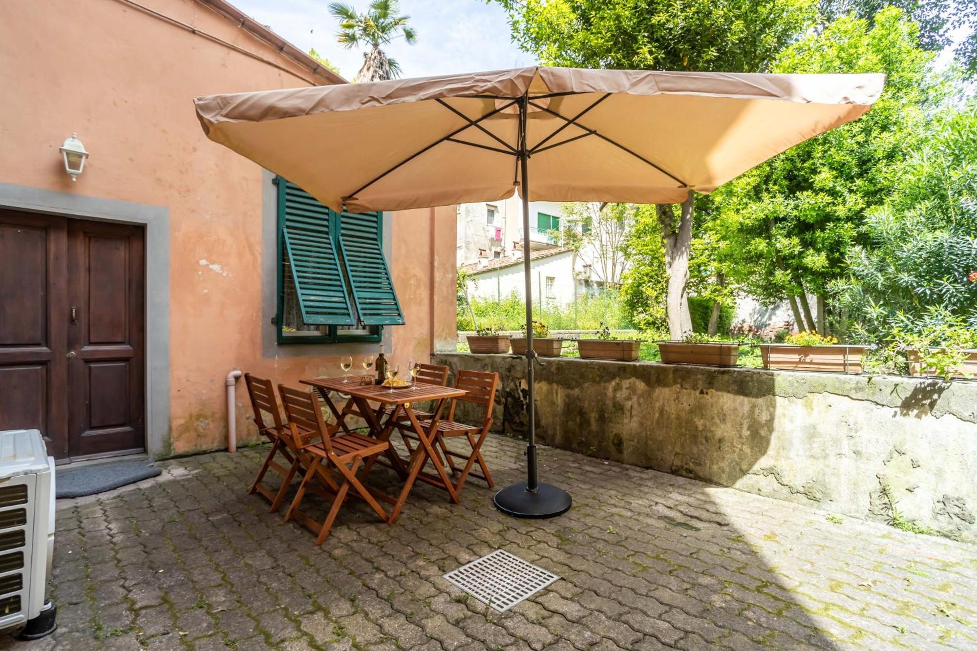 Hostly-Garden House San Lorenzo-Few Steps To Tower Pisa Esterno foto